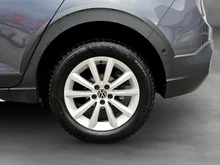 VW Taigo Life TSI DSG in Rauchgrau Metallic