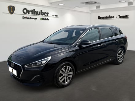 Hyundai i30 CW 1,6 CRDi Level 4