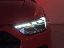 Thumbnail-Foto von Fahrzeug