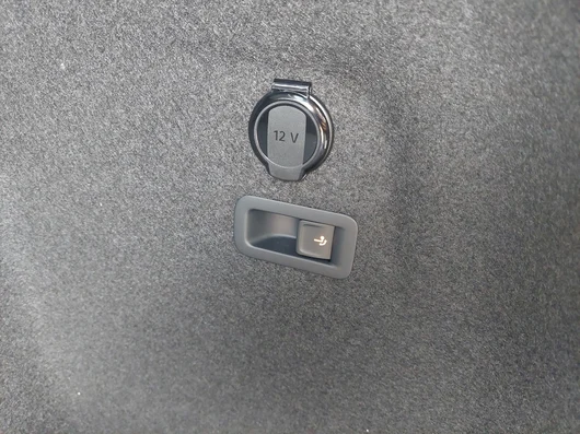 Bild eines Golf Variant Business mHeV DSG