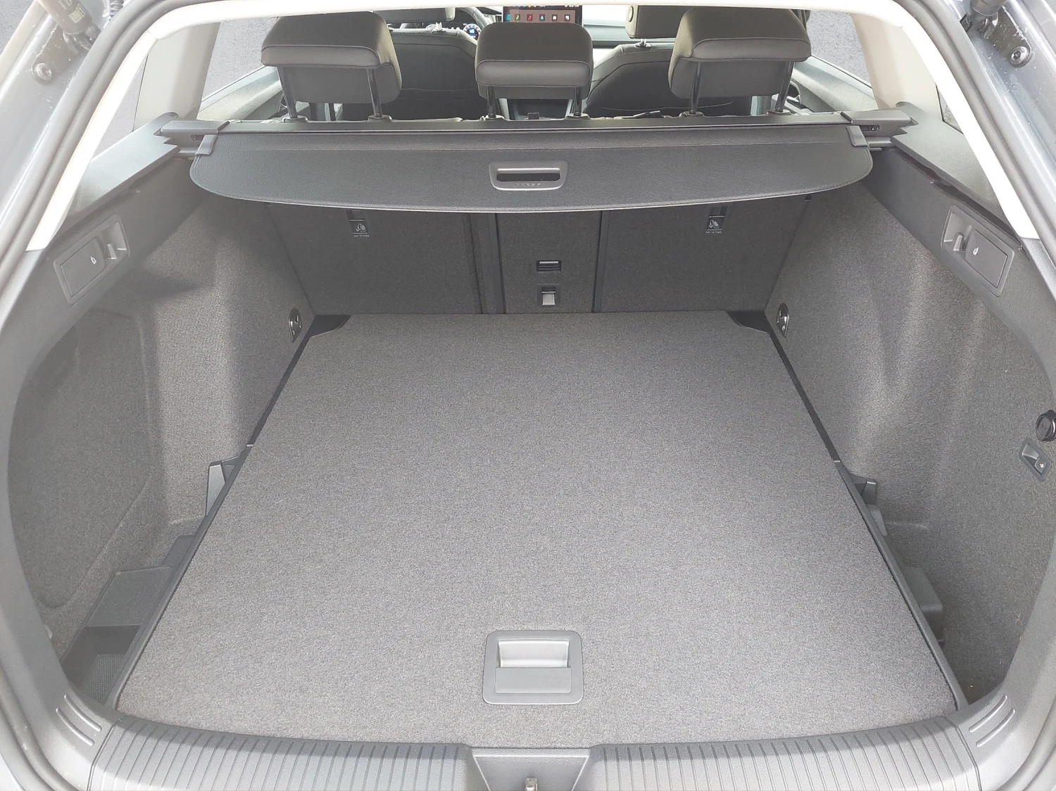 Bild eines Golf Variant Business mHeV DSG