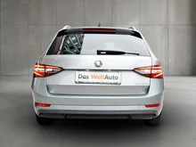 Škoda Superb Combi Style TSI ACT in Business-Grau Metallic