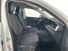 VW Tayron Friends eTSI DSG in Pure White