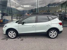 SEAT Arona Style 1.0 TSI in Oniric-Grau Dach Nacht-Schwarz
