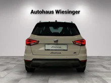 SEAT Arona FR 1.0 TSI in Candy-Weiß Dach Nacht-Schwarz