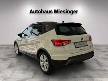 SEAT Arona FR 1.0 TSI in Candy-Weiß Dach Nacht-Schwarz