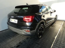 Audi Q2 35 TDI quattro intense in brillantschwarz Klar