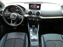Audi Q2 35 TDI quattro intense in brillantschwarz Klar