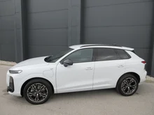 Audi Q3 e-hybrid 200 kW in Gletscherweiß Metallic