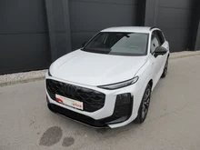 Audi Q3 e-hybrid 200 kW in Gletscherweiß Metallic