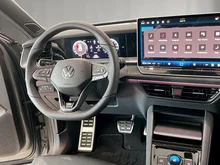 VW Tayron Sport TDI DSG in Cipressino-Grün Metallic