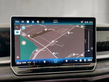 VW Tayron Sport TDI DSG in Cipressino-Grün Metallic