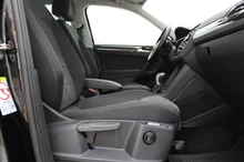 VW Tiguan Elegance eHybrid DSG in Deep Black Perleffekt