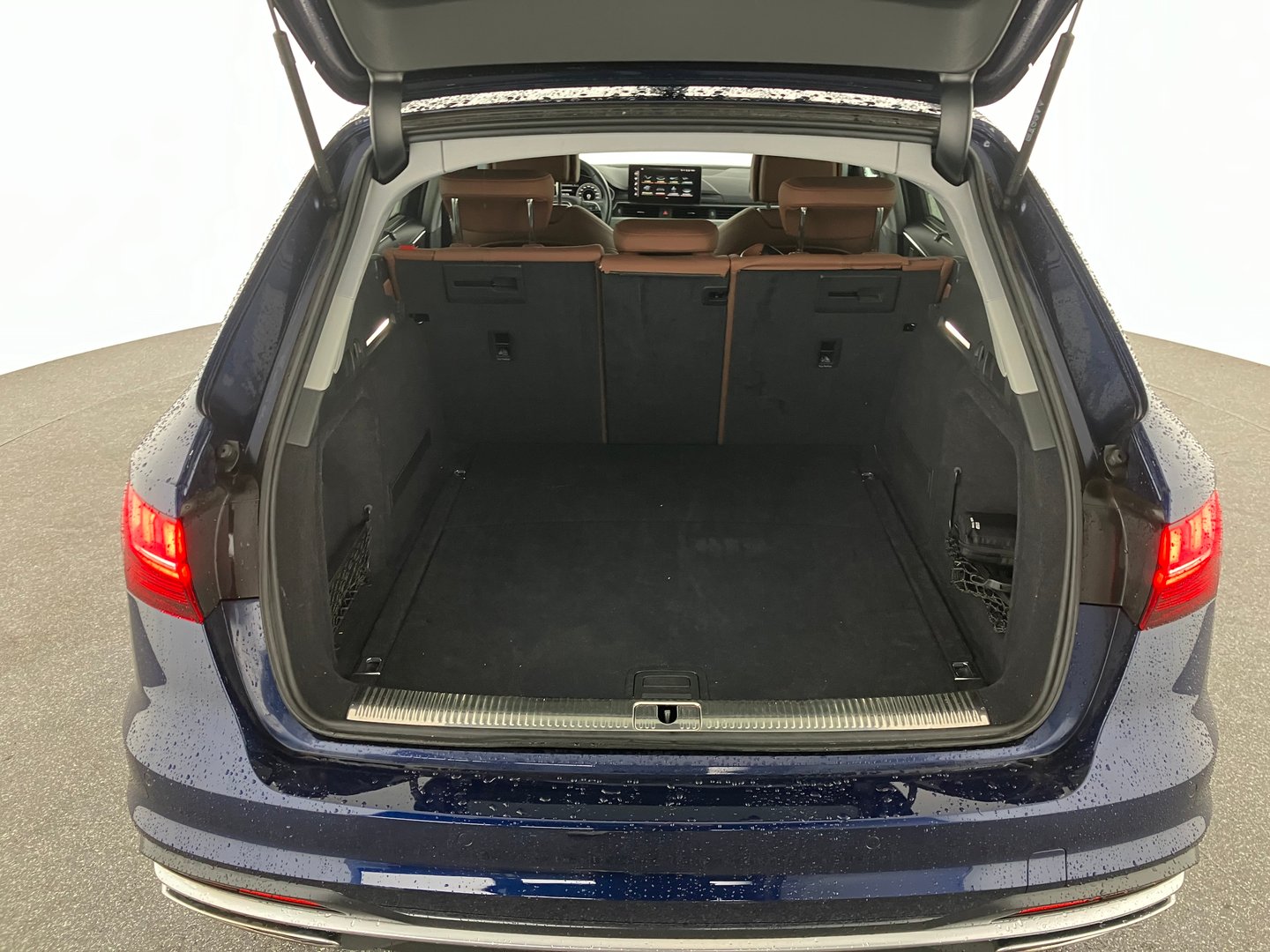 Audi A4 Avant 40 TDI advanced | Bild 10 von 13