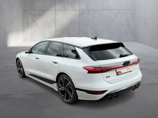 Bild eines Audi S6 Avant e-tron