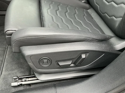 Bild eines Audi S6 Avant e-tron