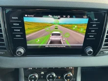 Škoda Karoq Sportline TSI DSG ACT in Graphit-Grau Metallic