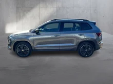 Škoda Karoq Sportline TSI DSG ACT in Graphit-Grau Metallic