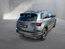 Škoda Karoq Sportline TSI DSG ACT in Graphit-Grau Metallic