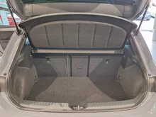 CUPRA Leon 1.5 eTSI DSG in Graphene-Grau