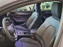 CUPRA Leon 1.5 eTSI DSG in Graphene-Grau