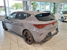 CUPRA Leon 1.5 eTSI DSG in Graphene-Grau