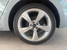 Thumbnail-Foto von Fahrzeug