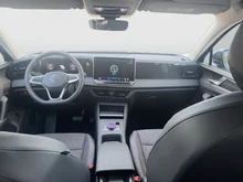 VW Tiguan Friends eTSI DSG in Delfingrau Metallic