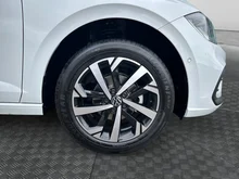 VW Polo Friends TSI DSG in Pure White