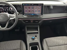 VW Tiguan Friends TDI 4MOTION DSG in Delfingrau Metallic