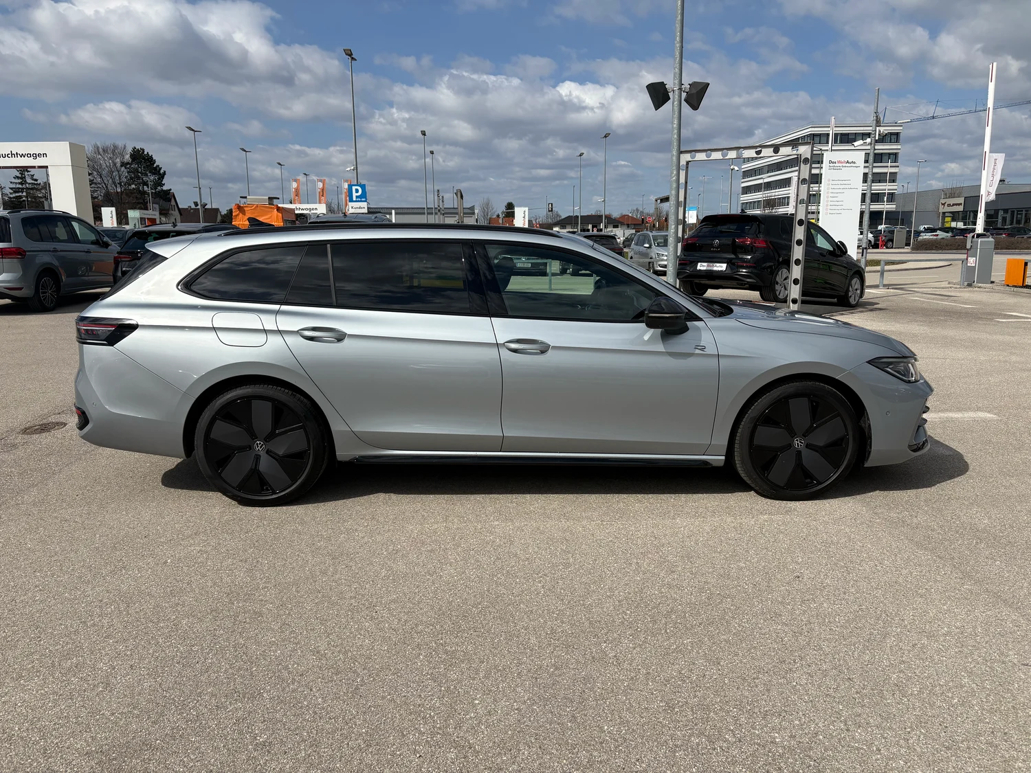 Bild eines VW Passat Variant Sport TDI DSG