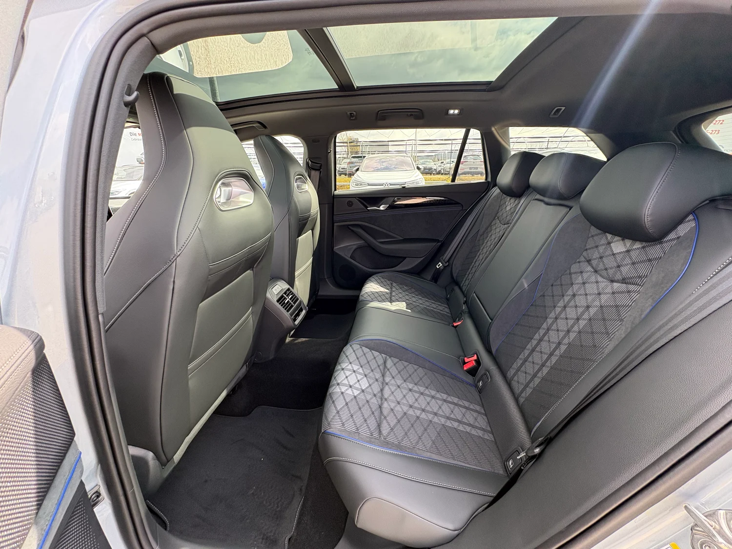 Bild eines VW Passat Variant Sport TDI DSG