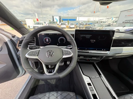 Bild eines VW Passat Variant Sport TDI DSG