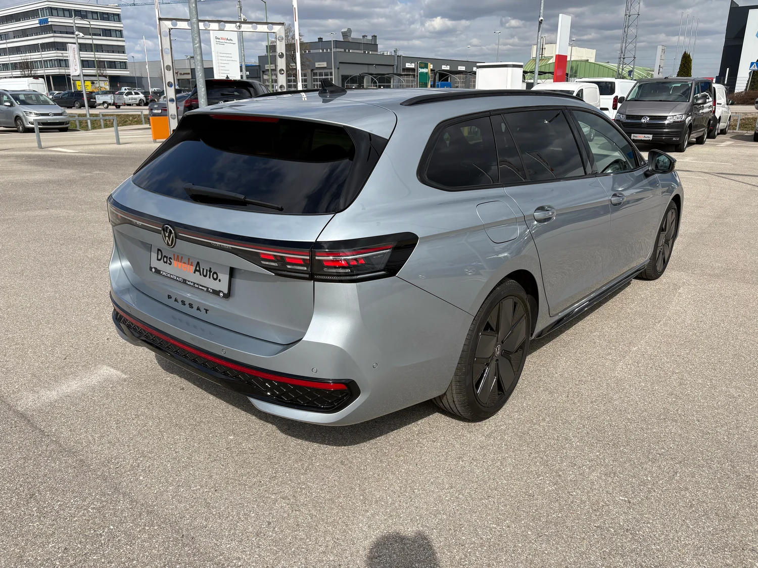 Bild eines VW Passat Variant Sport TDI DSG