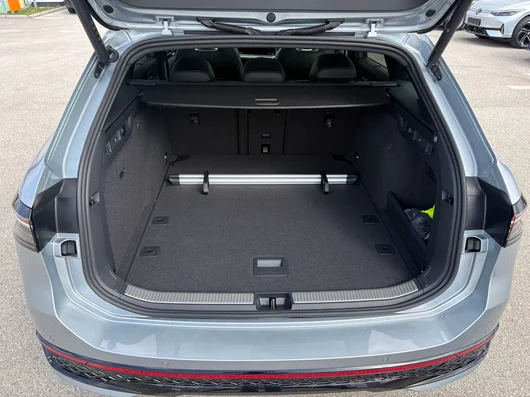 Bild eines VW Passat Variant Sport TDI DSG