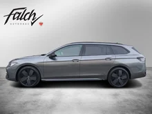 VW Passat Variant Sport TDI 4MOTION DSG in Diabasgrau Metallic mit Dach Schwarz