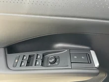 VW T-Roc R-Line eTSI DSG in Celestial Blue Dach Black Uni