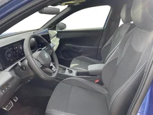 VW T-Roc R-Line eTSI DSG in Celestial Blue Dach Black Uni