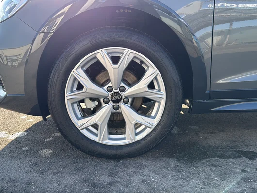 Bild eines A1 allstreet 30 TFSI intense