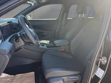 VW T-Roc R-Line eTSI DSG in Grenadillschwarz Metallic