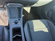 VW T-Roc R-Line eTSI DSG in Grenadillschwarz Metallic