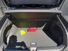 VW T-Roc R-Line eTSI DSG in Grenadillschwarz Metallic