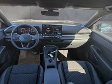 VW T-Roc R-Line eTSI DSG in Grenadillschwarz Metallic