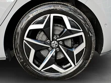 VW ID.3 Pro S Go 150 kW (4-Sitzer) in Mondsteingrau Dach schwarz