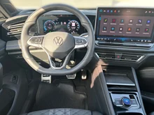 VW Tiguan R-Line TDI 4MOTION DSG in Oyster Silver Metallic