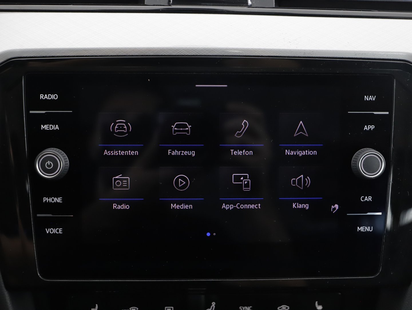 VW Passat Variant Business TDI DSG | Bild 15 von 22