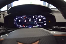 CUPRA Terramar e-HYBRID 204 PS DSG in Nacht-Schwarz Metallic