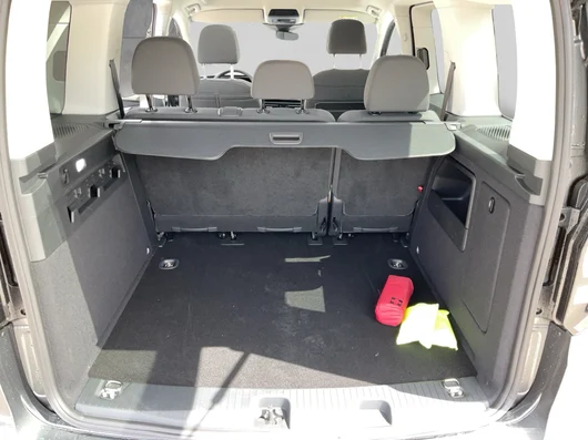 Bild eines VW Caddy Dark Label TDI 4MOTION