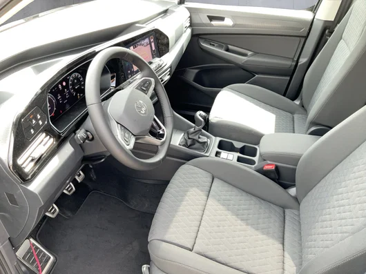 Bild eines VW Caddy Dark Label TDI 4MOTION