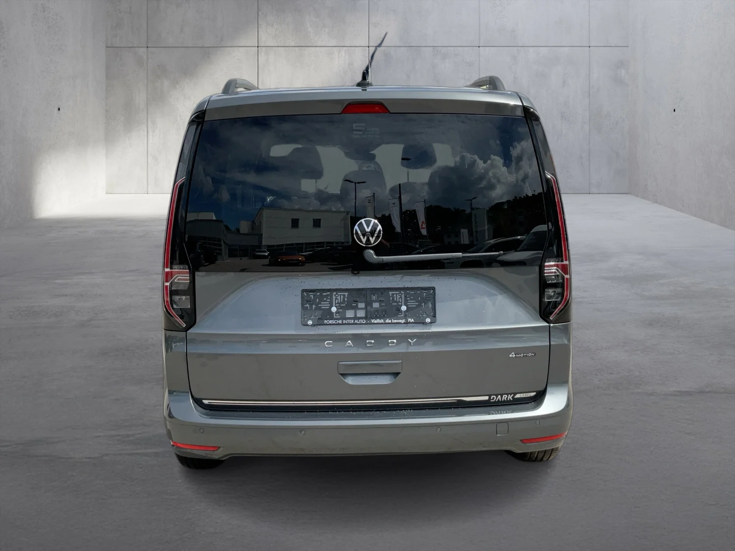 Bild eines VW Caddy Dark Label TDI 4MOTION